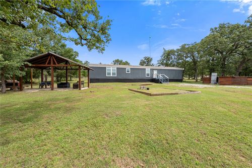 319 Berry Creek Dr, Caldwell, TX, 77836-8058 | Card Image