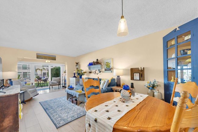 APT-109 - 2060 Marilyn St, Condo with 2 bedrooms, 2 bathrooms and null parking in CLEARWATER FL | Image 12