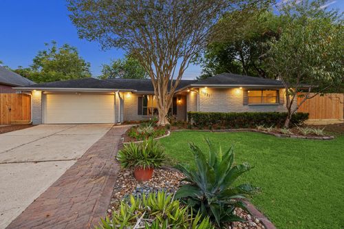 11531 Gaymoor Drive, Houston, TX, 77035 | Card Image