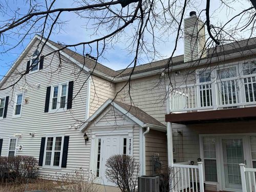 unit-4-7201 Flagship Dr, Madison, WI, 53719-2381 | Card Image