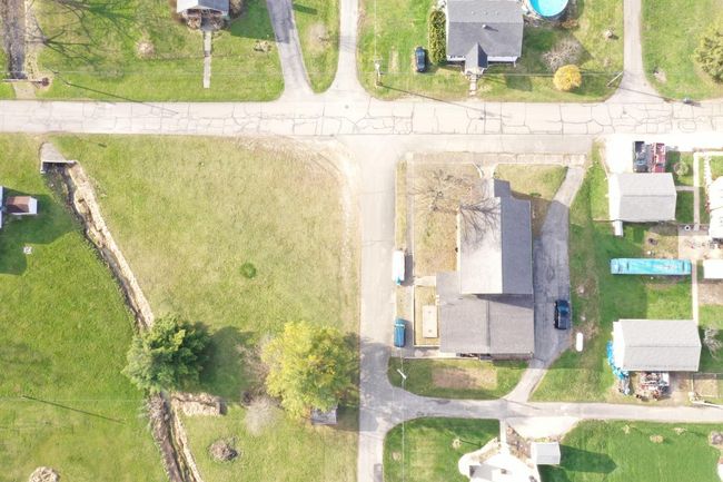 8402 E County Road 200 S, House other with 4 bedrooms, 2 bathrooms and null parking in New Point IN | Image 25
