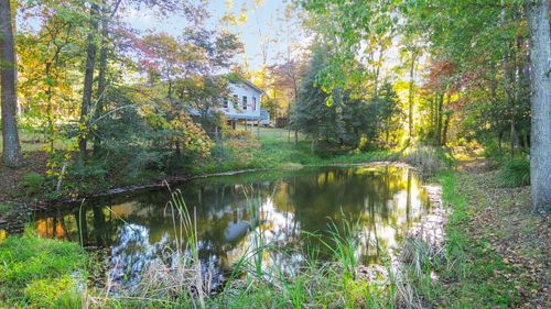 24 Beehive Ln, Corbin, KY, 40701-4252 | Card Image