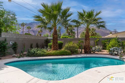 399 E San Rafael Dr, Palm Springs, CA, 92262-1651 | Card Image