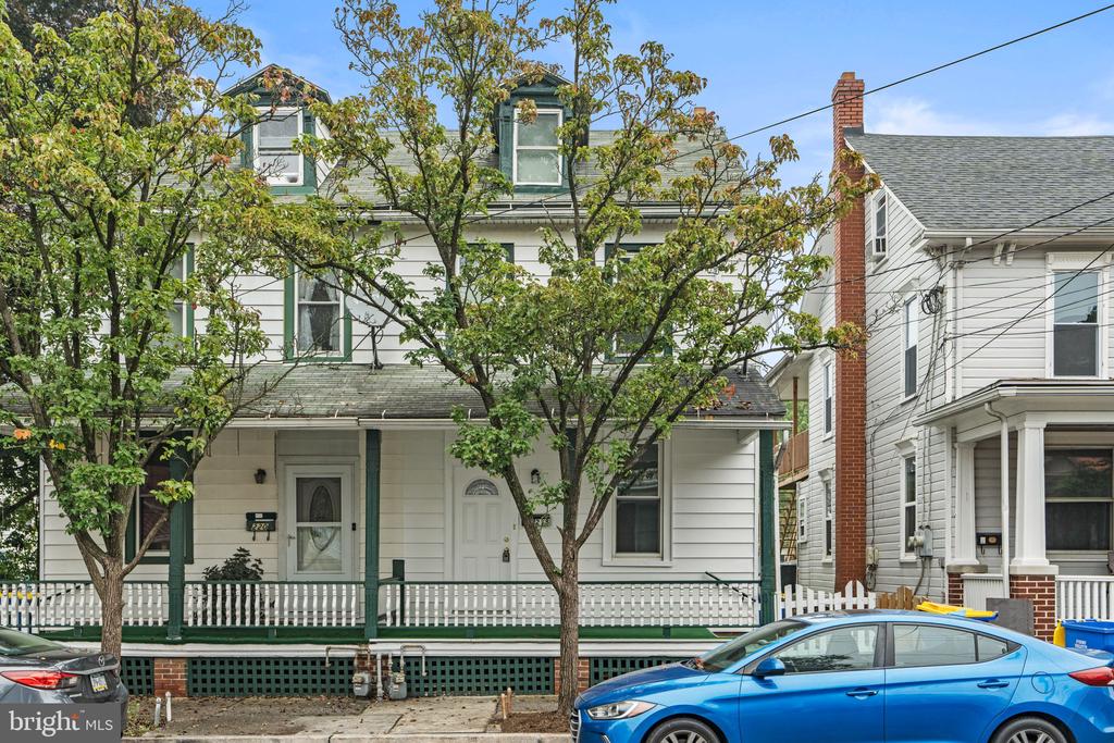 Catherine St, Middletown, PA 17057