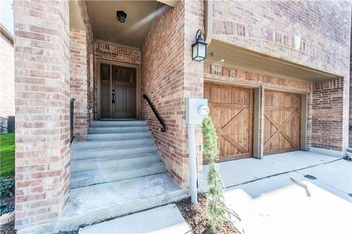 555 Waterloo Dr, Lewisville, TX, 75067-5408 | Card Image