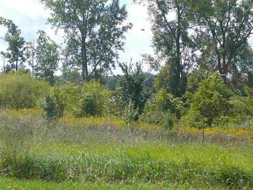 4235 Cahokia Rdg, Linden, MI, 48451-8435 | Card Image