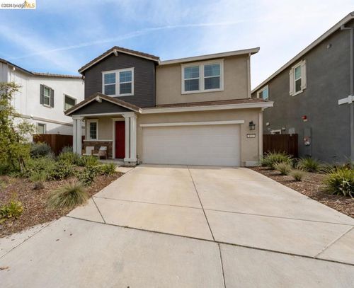 916 Diego Dr, Oakley, CA, 94561-6037 | Card Image