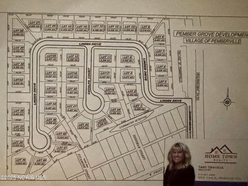 123 Catalpa Ct, Pemberville, OH, 43450-9907 | Card Image