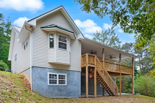 722 Greasy Creek Rd, Brasstown, NC, 28902-8651 | Card Image