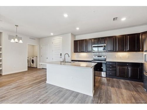 2-104-485 Interlocken Blvd, Broomfield, CO, 80021-5220 | Card Image