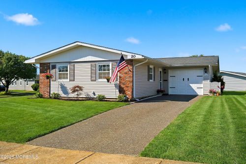 20 Barker St, Brick, NJ, 08724-2407 | Card Image