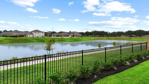 5111 Magnolia Springs Dr, Pearland, TX, 77584-2587 | Card Image