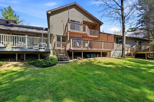 17-929 Shaker Rd, Westfield, MA, 01085-5049 | Card Image