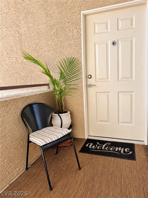 2028-8070 W Russell Rd, Las Vegas, NV, 89113-1549 | Card Image