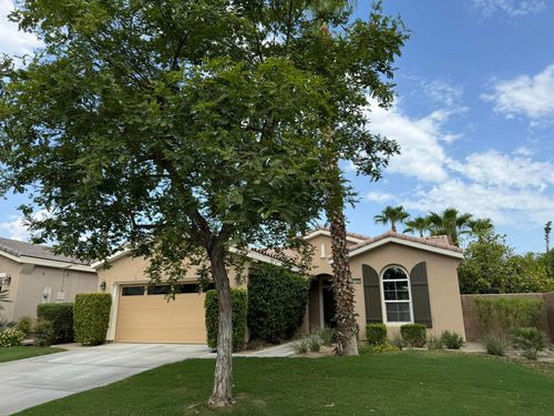60389 Honeysuckle St, La Quinta, CA, 92253-9328 | Card Image