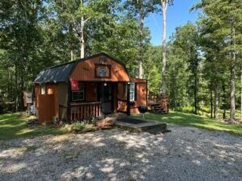 365 Green Dr, Pikeville, TN, 37367-7644 | Card Image