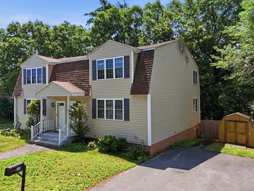 77-77 Ellen St, Leominster, MA, 01453-2305 | Card Image