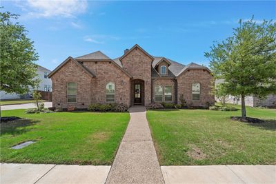 16016 Sorrento Drive, House other with 4 bedrooms, 2 bathrooms and 2 parking in Woodway TX | Image 2