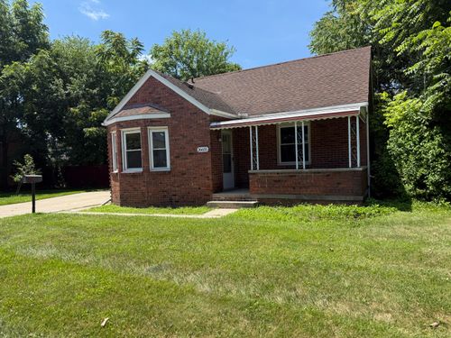26655 Rosewood St, Roseville, MI, 48066-3437 | Card Image