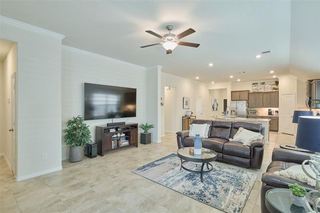 18811 Palmetto Hills Dr, House other with 3 bedrooms, 2 bathrooms and 2 parking in New Caney TX | Image 16