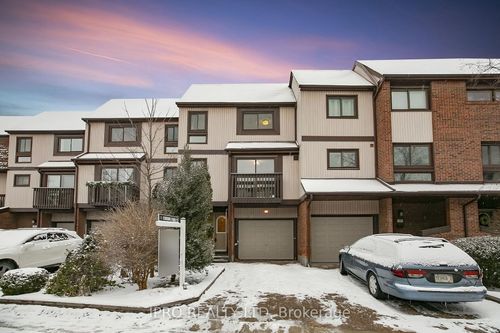 75-1080 Walden Cir, Mississauga, ON, L5J4J9 | Card Image