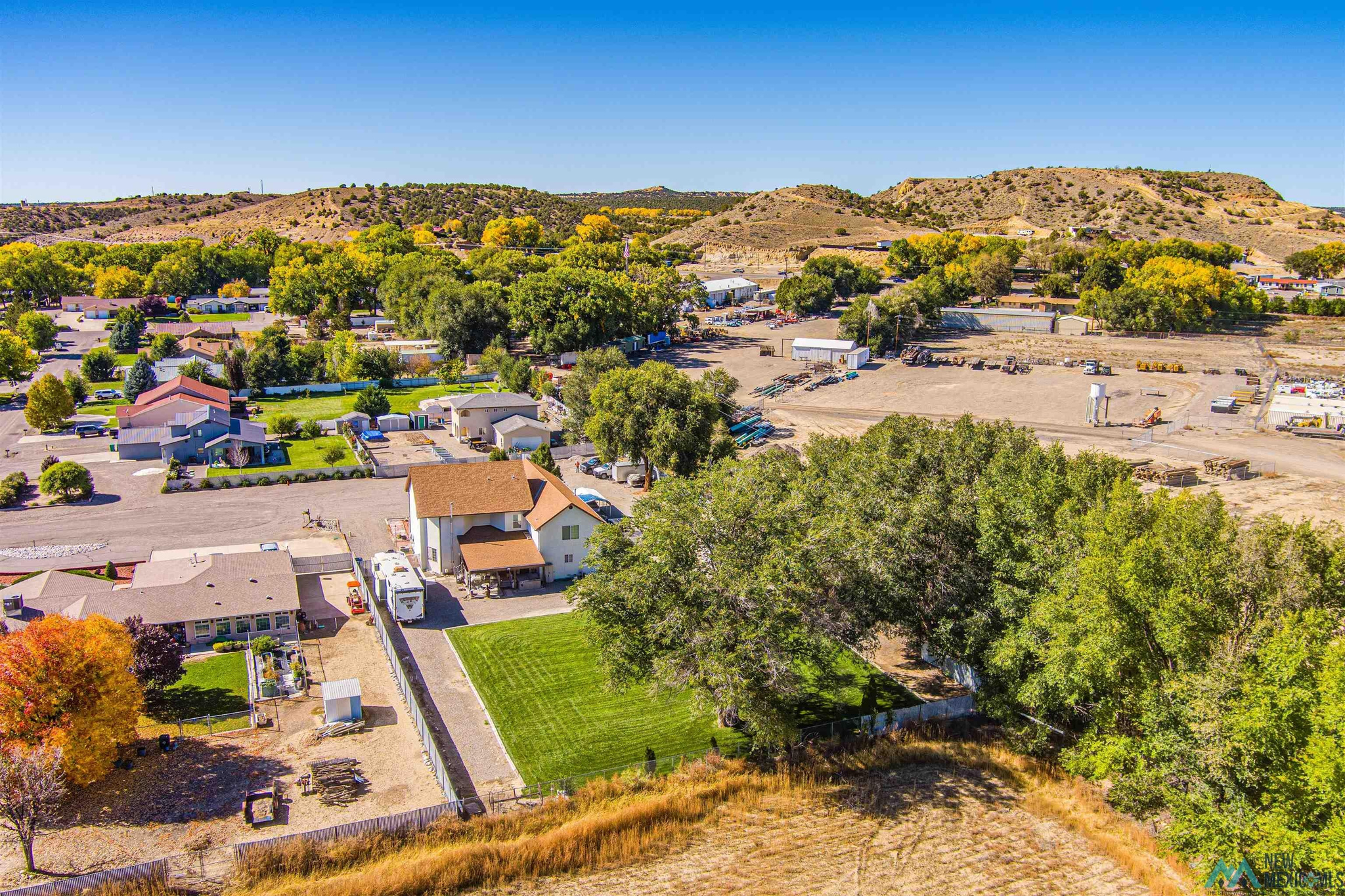 Residential in Flora Vista 5