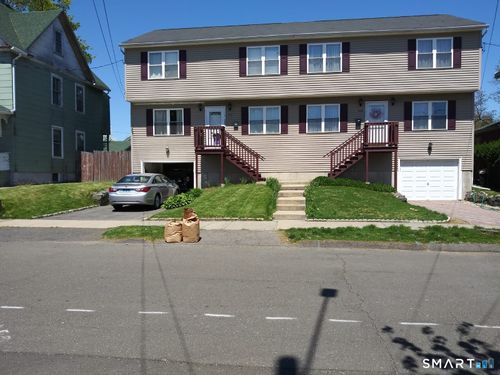 312 Jackson Ave, Stratford, CT, 06615-6217 | Card Image