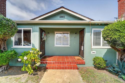 569 18th St, Richmond, CA, 94801-2813 | Card Image