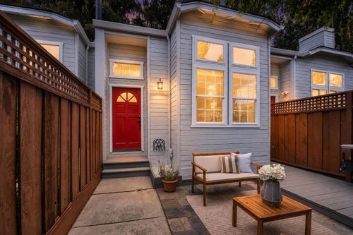 1644 Ocean Street Ext, Santa Cruz, CA, 95060-1722 | Card Image