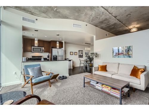 2205-891 14th St, Denver, CO, 80202-3268 | Card Image