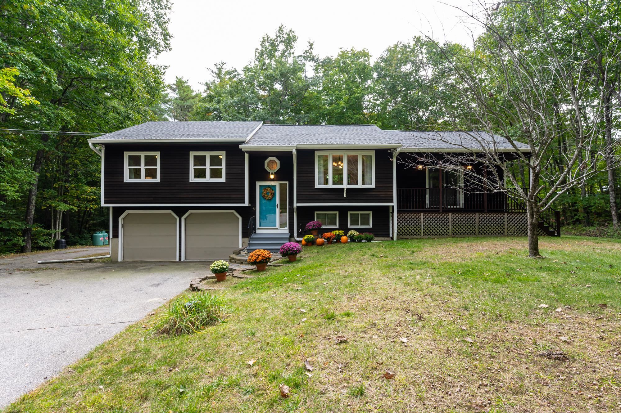 Ann Logan Cir, Raymond, NH 03077