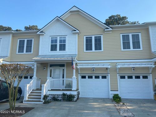 213 River Gate Ln, Wilmington, NC, 28412-2642 | Card Image