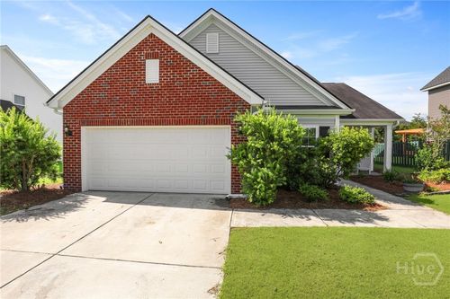 27 Hazen Dr, Richmond Hill, GA, 31324-6364 | Card Image