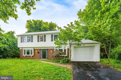 7 Sylvan Ln, Willingboro, NJ, 08046-2032 | Card Image
