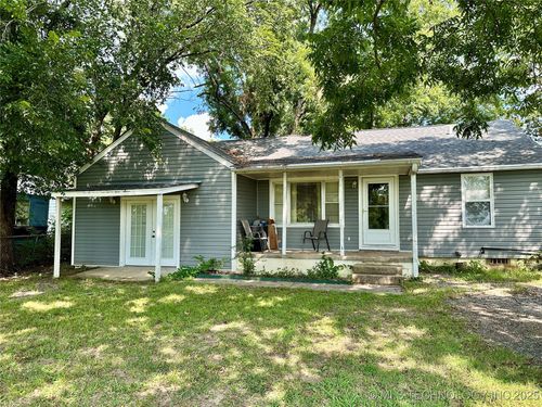 4137 S 49th West Ave, Tulsa, OK, 74107-6117 | Card Image