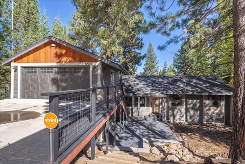 10910 Palisades Dr, Truckee, CA, 96161-3188 | Card Image