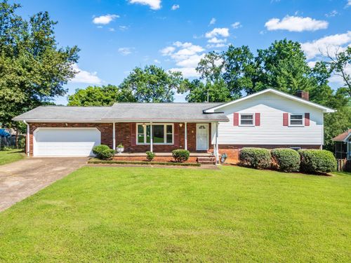 3512 Valley Trl, Chattanooga, TN, 37415-3913 | Card Image