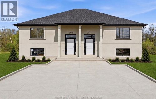 2142 Daytona, Windsor, ON, N9C2L7 | Card Image