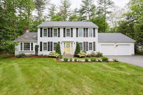 65 Hayden Woods, Wrentham, MA, 02093-1282 | Card Image