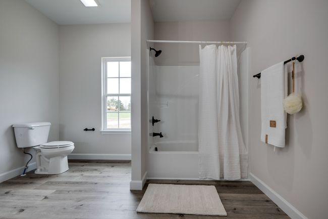 SPA WORTHY Primary Bathroom | Image 18