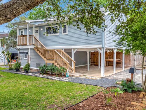 1002 Staples Ave, Seabrook, TX, 77586-3840 | Card Image