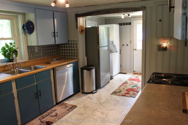 24430 Highway 35 Highway, House other with 2 bedrooms, 1 bathrooms and 4 parking in Lake of Bays ON | Image 20
