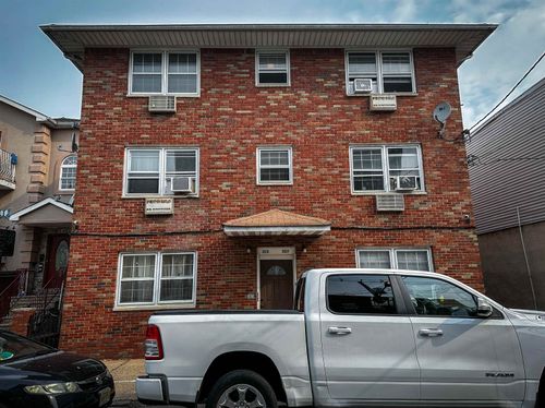 5-327-325-327 John St, Elizabeth, NJ, 07202-3957 | Card Image