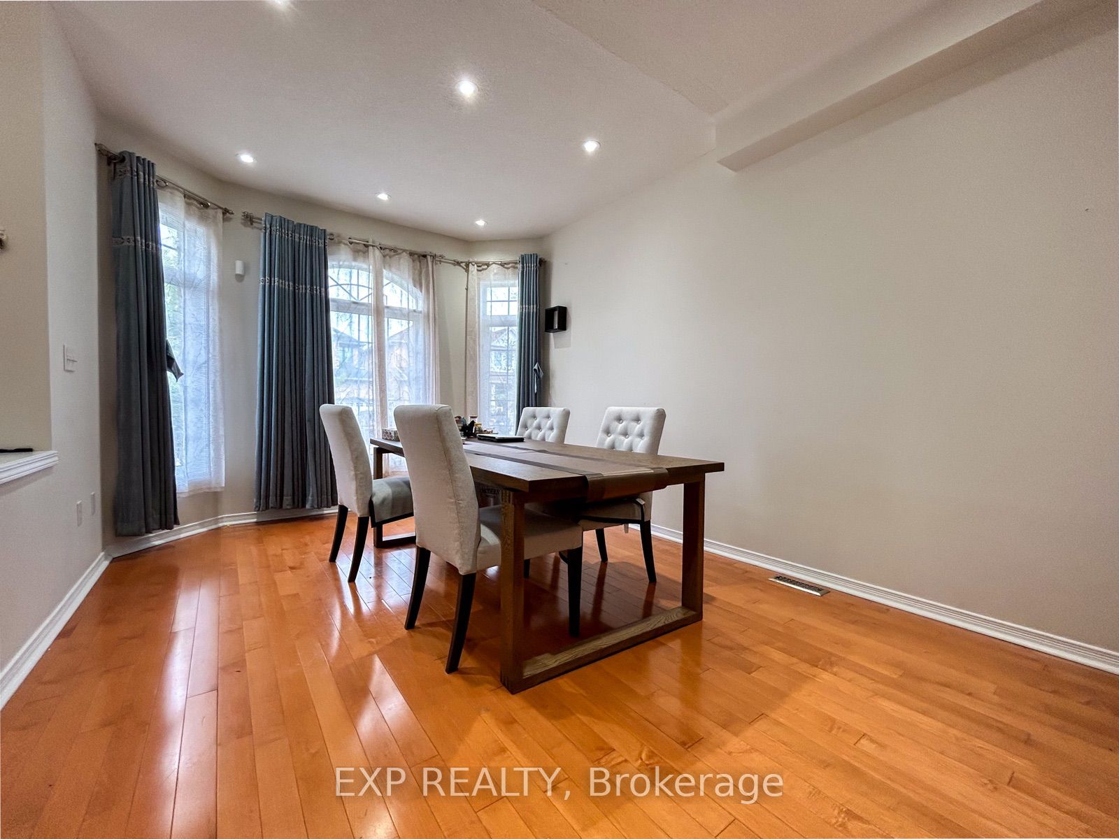 Residential Lease in Markham 4