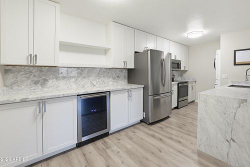 227-2938 N 61st Pl, Scottsdale, AZ, 85251-7028 | Card Image