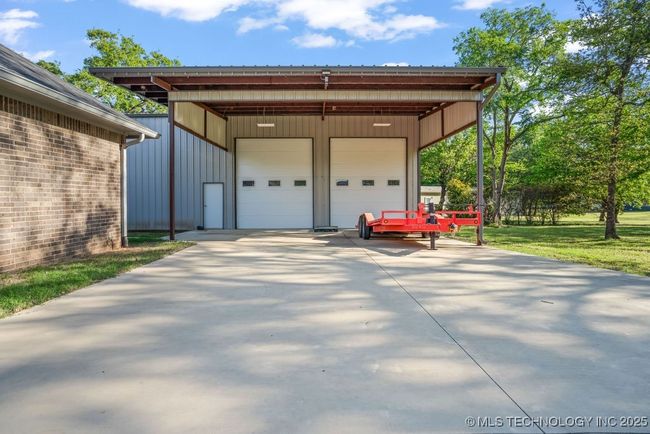 8903 Pear St, House other with 4 bedrooms, 3 bathrooms and null parking in Kingston OK | Image 32