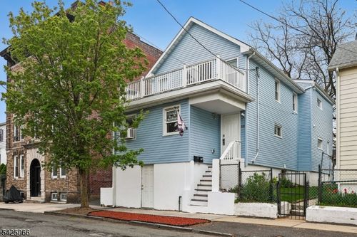 416 Frankfort St, Orange, NJ, 07050-2506 | Card Image