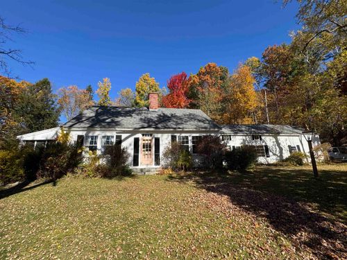 43 Old West Hopkinton Road, Henniker, NH, 03242 | Card Image