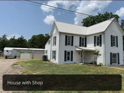 205 Randolph St, Tom Bean, TX, 75491-3589 | Card Image