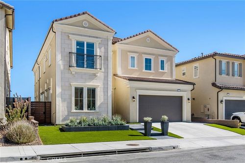 20620 W Deer Grass Ct, Porter Ranch, CA, 91326-4992 | Card Image